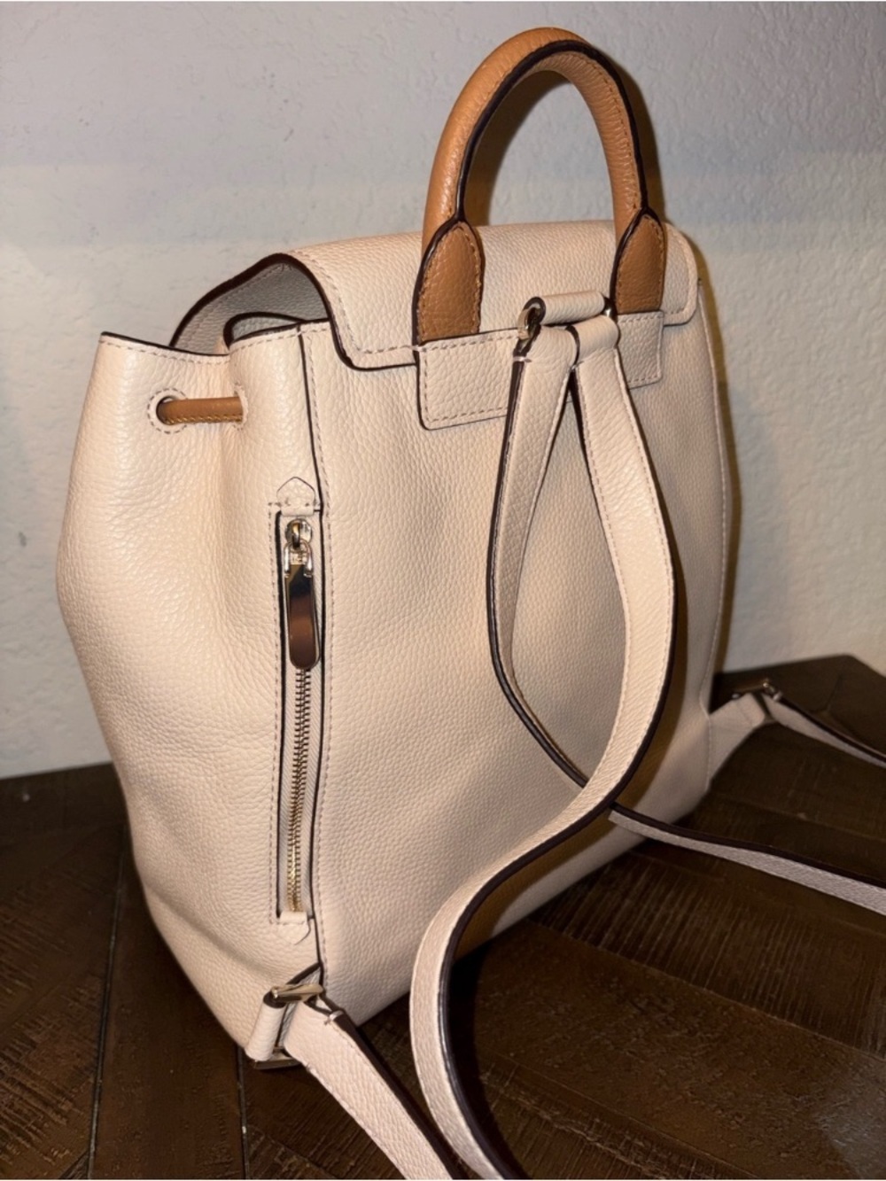 kate spade Cream Pebbled Leather Drawstring Backpack - NWOT - Picture 4 of 12